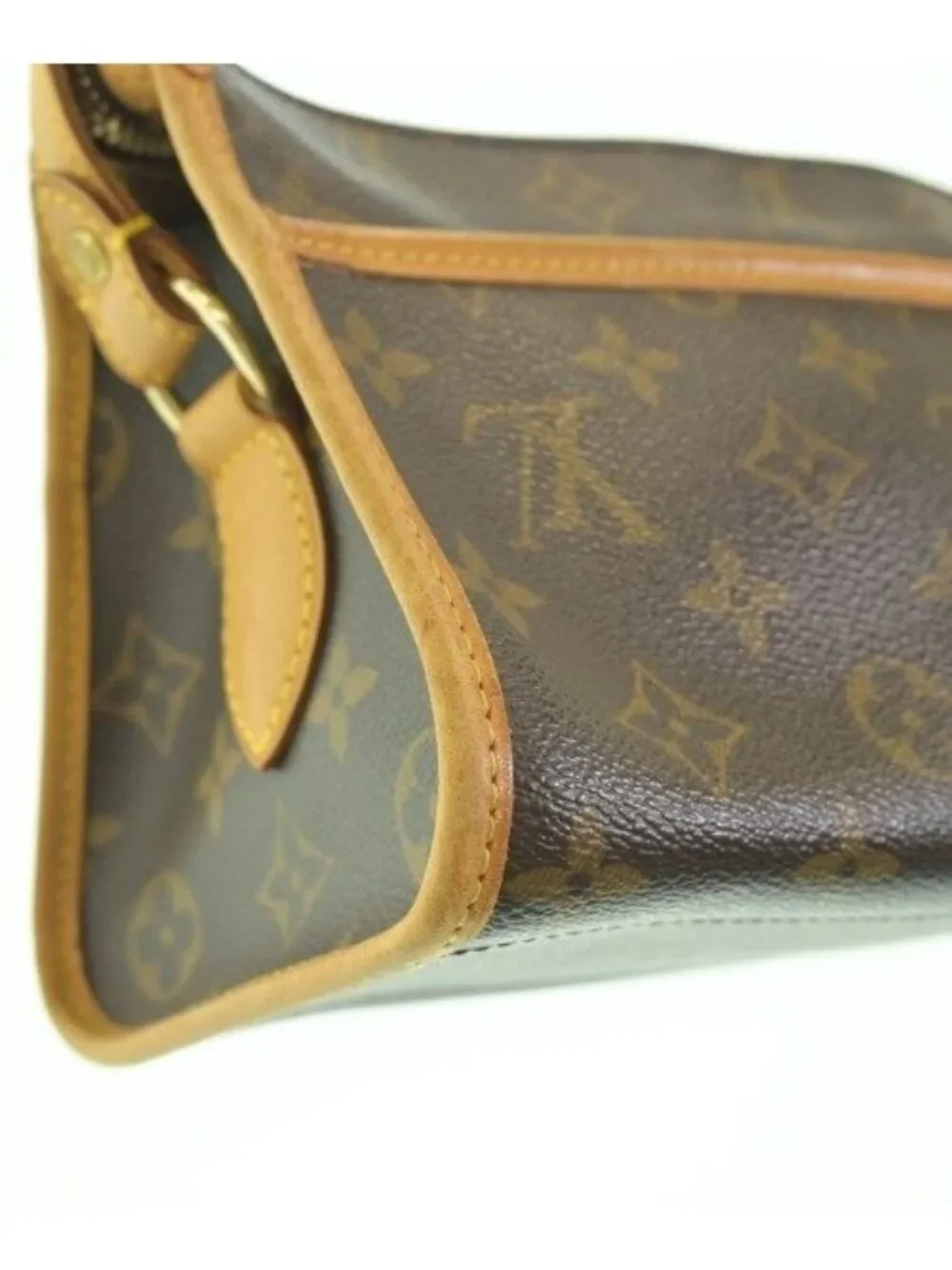 Louis Vuitton Shoulder Bag